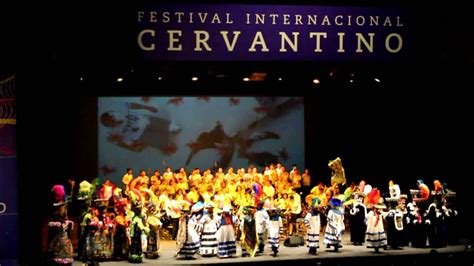 El Festival Internacional Cervantino de Guanajuato 2019: Una celebración vibrante de la cultura mexicana con un toque único de Yoko Ono